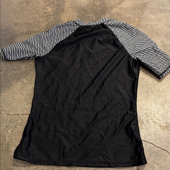 Old Navy Rash Guard - Picture 2 of 8